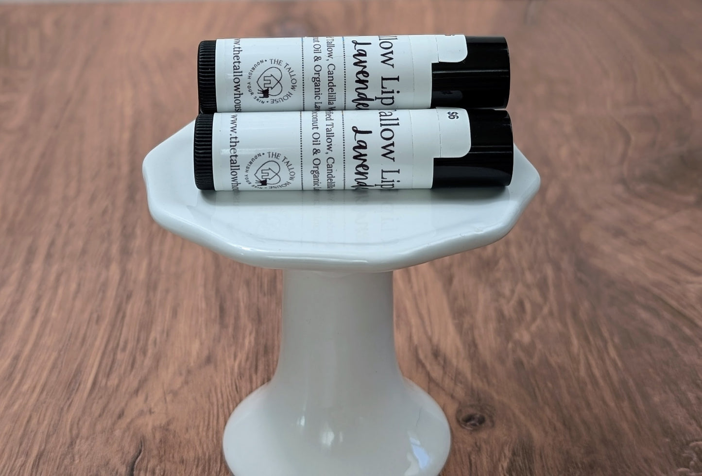 Lavender Hydrating Tallow Lip Balm – Relaxing & Hydrating